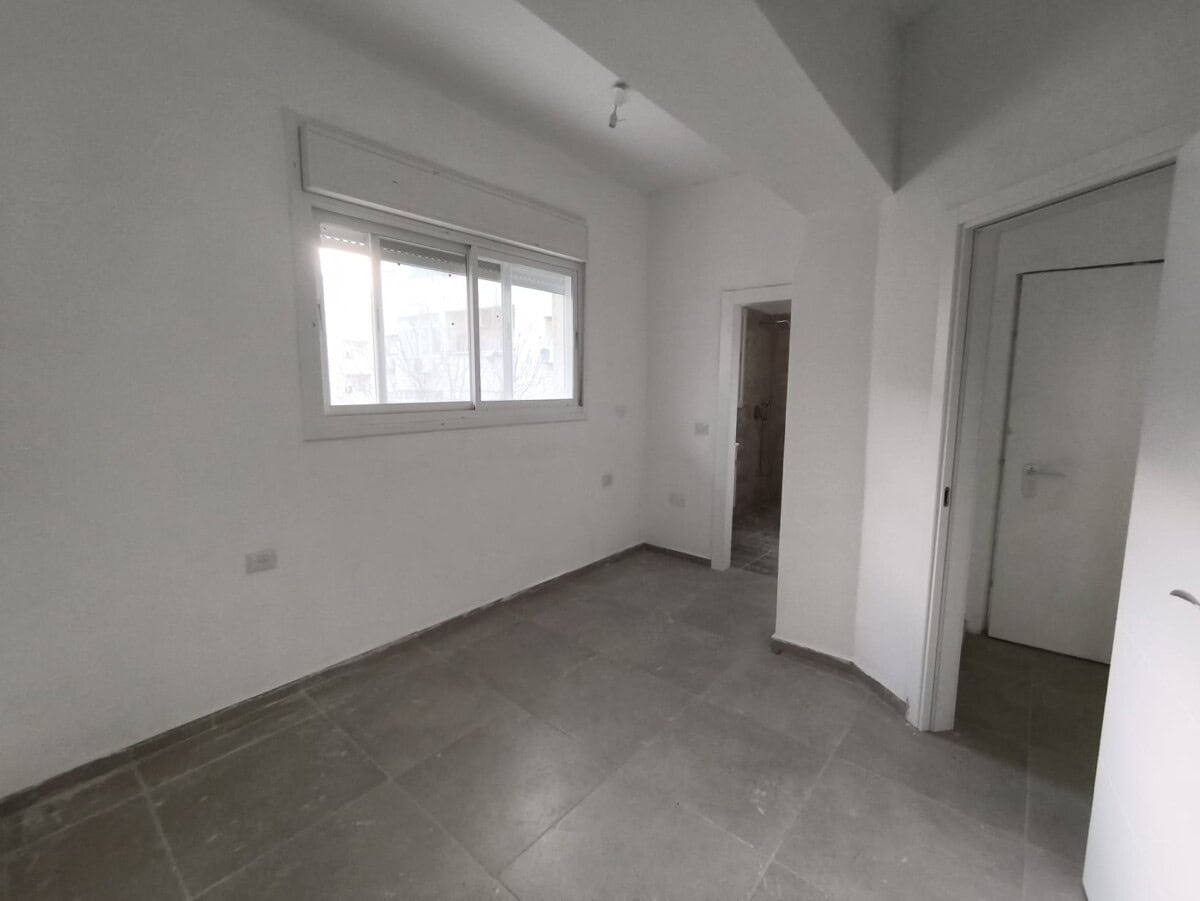 WhatsApp Image 2026-02-05 at 9.05.01 PM (2)